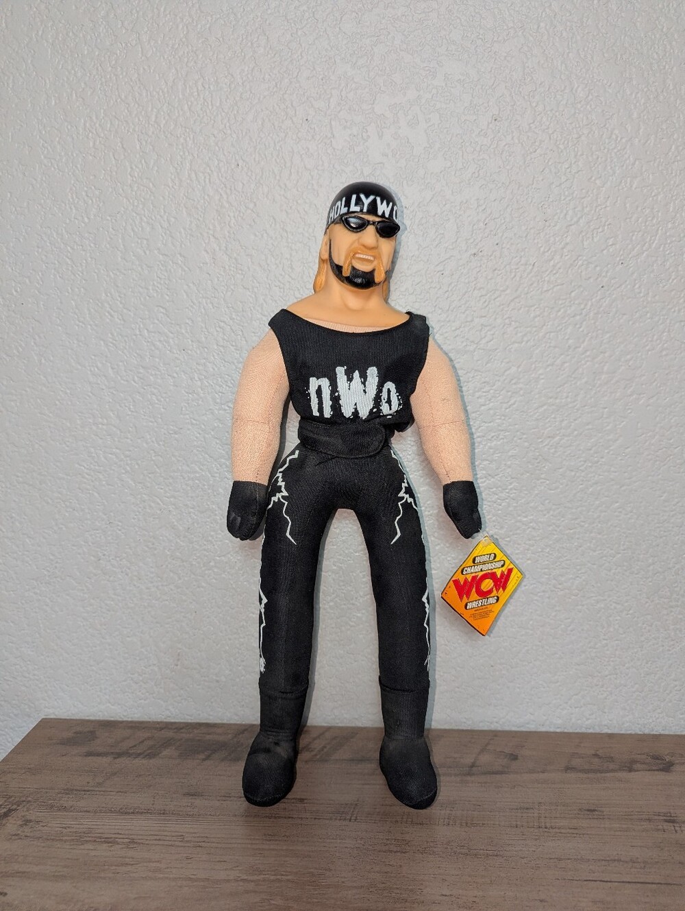 Vintage 1999 WCW nWo Hollywood Hulk Hogan Plush Doll (With Tag!)